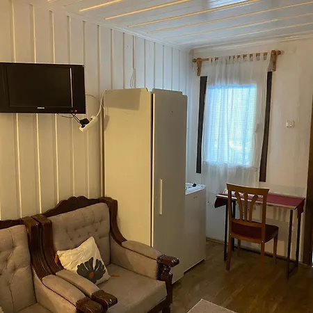 Akropolis Hotel 3*