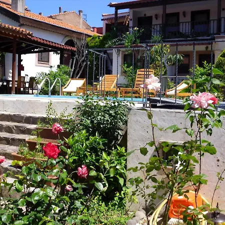 Hotel Akropolis 3*